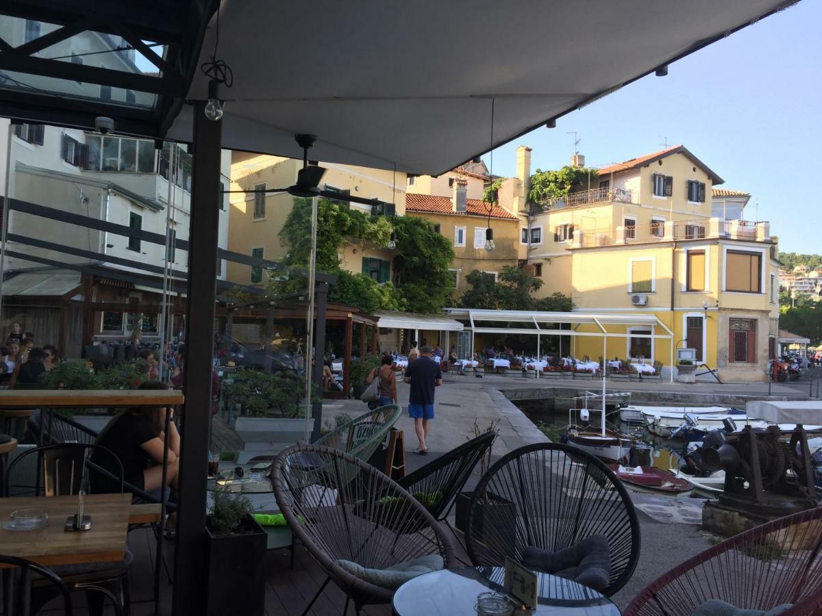 Amfora Apartment Opatija Bagian luar foto